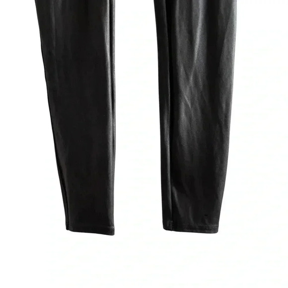 SPANXshape Faux Leather Leggings Black Stretch Shiny Size  Large - Picture 3 of 8